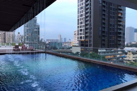 Condominio de 1 dormitorio en Khlong Toei, Bangkok, Tailandia № 76616 - foto 11