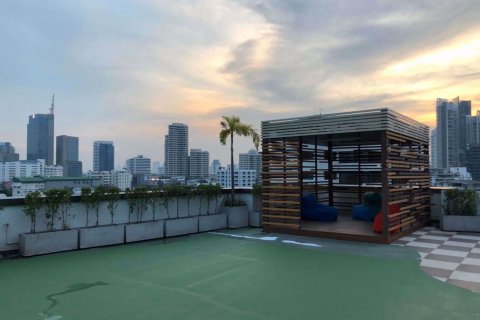Condominio de 1 dormitorio en Khlong Toei, Bangkok, Tailandia № 76616 - foto 9