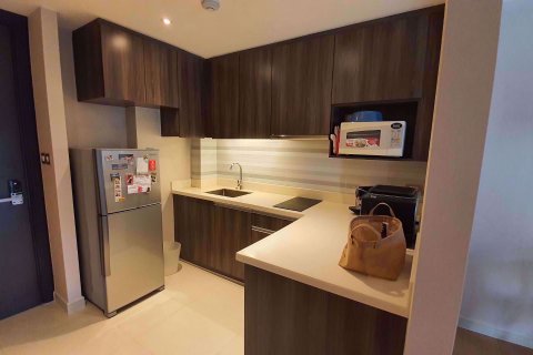 Condominio de 1 dormitorio en Khlong Toei, Bangkok, Tailandia № 76616 - foto 4