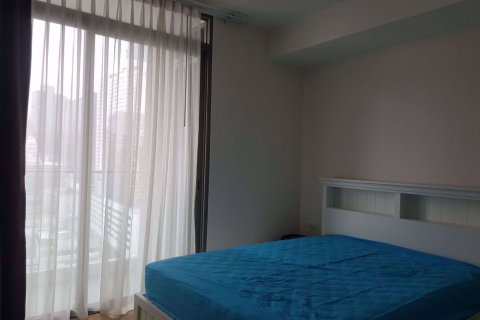 Condominio de 2 dormitorios en Bang Rak, Bangkok, Tailandia № 76615 - foto 6