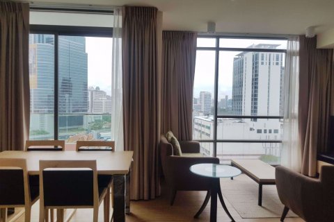 Condominio de 2 dormitorios en Bang Rak, Bangkok, Tailandia № 76615 - foto 3
