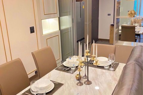 Condominio de 1 dormitorio en Khlong Toei, Bangkok, Tailandia № 76428 - foto 6