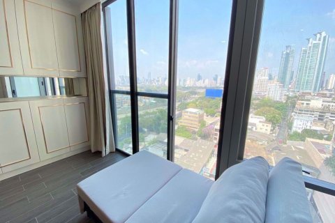 Condominio de 1 dormitorio en Khlong Toei, Bangkok, Tailandia № 76428 - foto 7