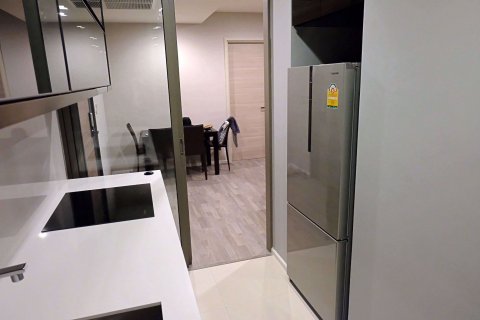 Condominio de 2 dormitorios en Sathon, Bangkok, Tailandia № 76430 - foto 4