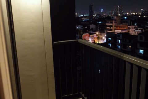 Condominio de 2 dormitorios en Sathon, Bangkok, Tailandia № 76430 - foto 14