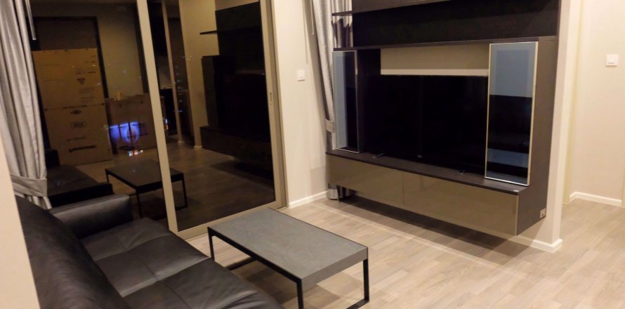 Condominio de 2 dormitorios en Sathon, Bangkok, Tailandia № 76430