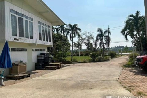 Terreno en Pattaya, Tailandia № 81919 - foto 3