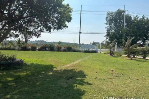 Terreno en Pattaya, Tailandia № 81919 - foto 6