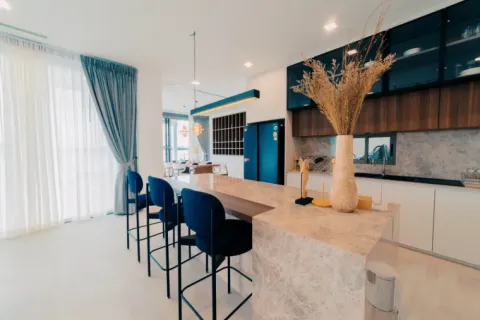 Chalet de 3 dormitorios en Phuket, Tailandia № 107988 - foto 6