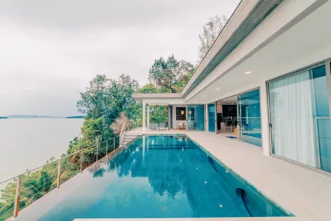 Chalet de 3 dormitorios en Phuket, Tailandia № 107988