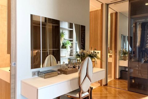Condominio de 3 dormitorios en Watthana, Bangkok, Tailandia № 123900 - foto 30