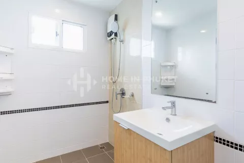 Casa de 3 dormitorios en Phuket, Tailandia № 131515 - foto 16