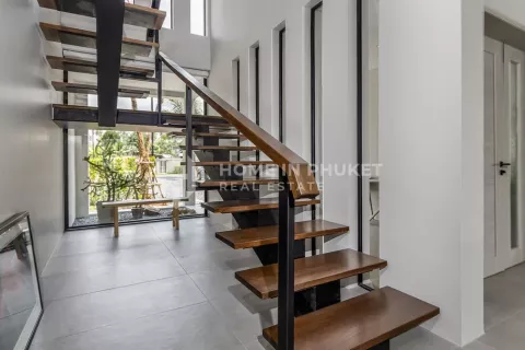 Casa de 4 dormitorios en Phuket, Tailandia № 131513 - foto 12