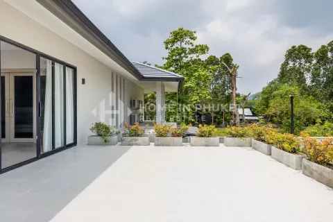 Casa de 4 dormitorios en Phuket, Tailandia № 131513 - foto 28