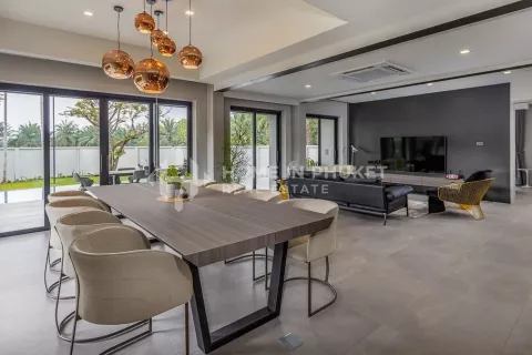 Casa de 4 dormitorios en Phuket, Tailandia № 131513 - foto 8