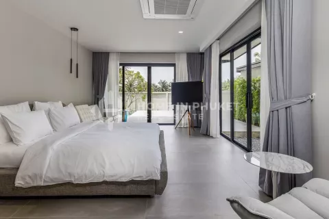 Casa de 4 dormitorios en Phuket, Tailandia № 131513 - foto 14