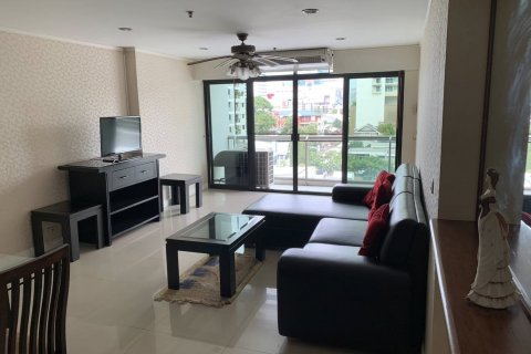 Condominio de 2 dormitorios en Bangkok, Tailandia № 143096