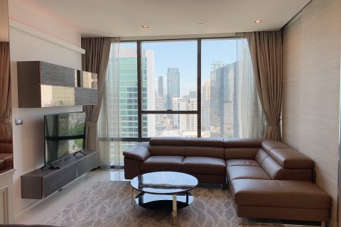 Condominio de 1 dormitorio en Sathon, Bangkok, Tailandia № 143099 - foto 2