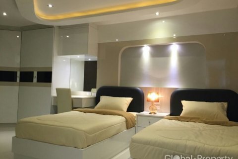 Condominio de 3 dormitorios en Pattaya, Tailandia № 100817 - foto 10