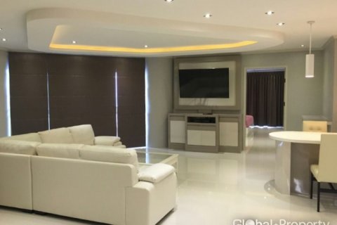 Condominio de 3 dormitorios en Pattaya, Tailandia № 100817 - foto 3