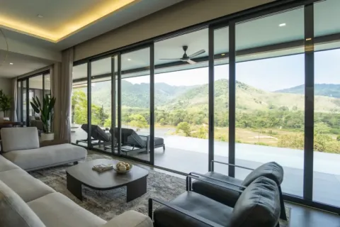 Chalet de 3 dormitorios en Phuket, Tailandia № 119064 - foto 2