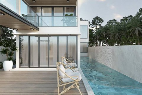Villa in Phuket, Thailand 3 bedrooms № 124685