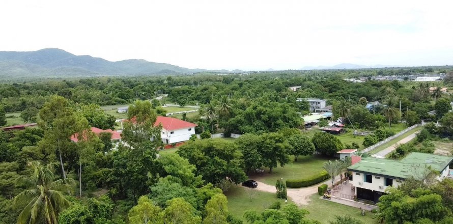 Casa de 7 dormitorios en Hua Hin, Tailandia № 125442