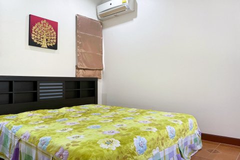 Casa de 8 dormitorios en Hua Hin, Tailandia № 125437 - foto 2