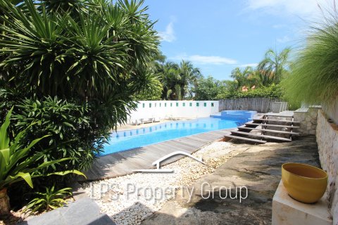 Casa de 5 dormitorios en Hua Hin, Tailandia № 125439 - foto 15