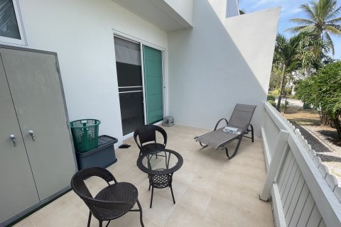 Casa de 6 dormitorios en Hua Hin, Tailandia № 125434 - foto 4