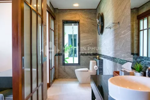 Casa de 4 dormitorios en Phuket, Tailandia № 131619 - foto 24