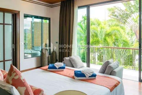 Casa de 4 dormitorios en Phuket, Tailandia № 131619 - foto 27