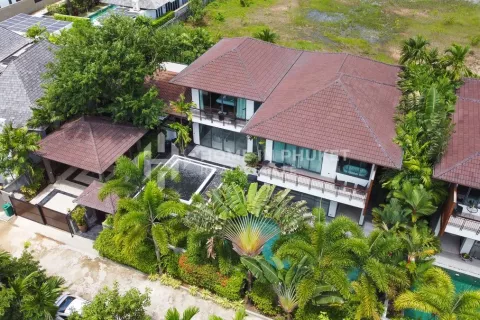 Casa de 4 dormitorios en Phuket, Tailandia № 131619