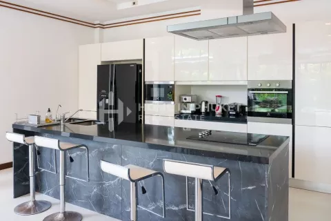 Casa de 4 dormitorios en Phuket, Tailandia № 131619 - foto 10