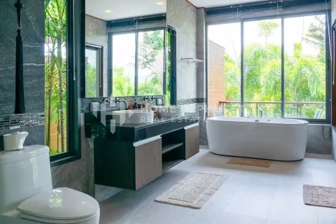 Casa de 4 dormitorios en Phuket, Tailandia № 131619 - foto 28