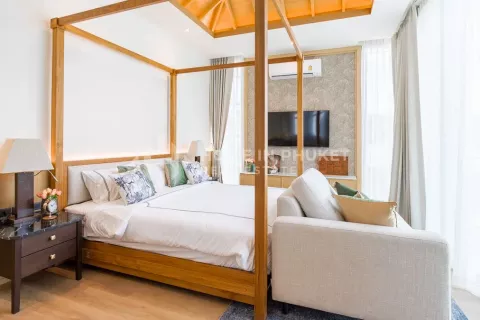 Casa de 3 dormitorios en Phuket, Tailandia № 131620 - foto 10
