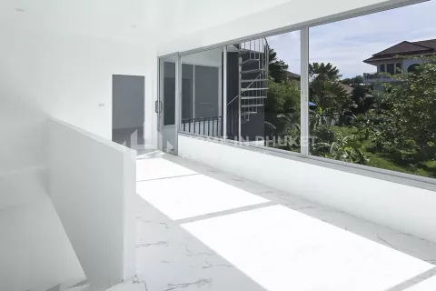 Casa de 3 dormitorios en Nai Harn Beach, Tailandia № 131617 - foto 8