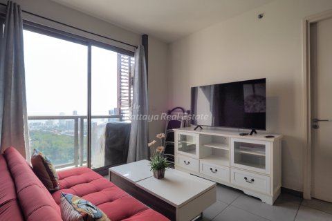 Condominio de 2 dormitorios en Bang Lamung, Tailandia № 123527 - foto 2