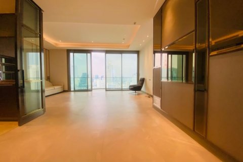 Condominio de 2 dormitorios en Khlong San, Bangkok, Tailandia № 123838 - foto 4