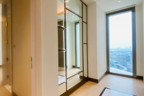 Condominio de 2 dormitorios en Khlong San, Bangkok, Tailandia № 123838 - foto 3