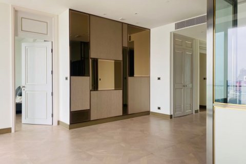 Condominio de 2 dormitorios en Khlong San, Bangkok, Tailandia № 123838 - foto 16