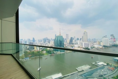 Condominio de 2 dormitorios en Khlong San, Bangkok, Tailandia № 123838 - foto 2