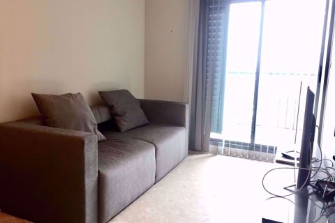 Condominio de 1 dormitorio en Khlong Toei, Bangkok, Tailandia № 76251