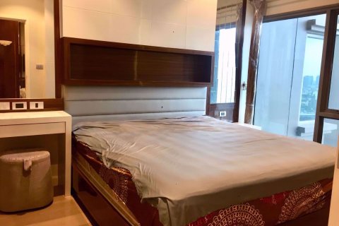 Condominio de 1 dormitorio en Khlong Toei, Bangkok, Tailandia № 76247 - foto 9