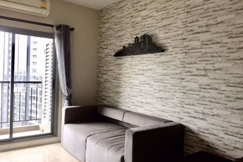 Condominio de 1 dormitorio en Khlong Toei, Bangkok, Tailandia № 76248 - foto 2