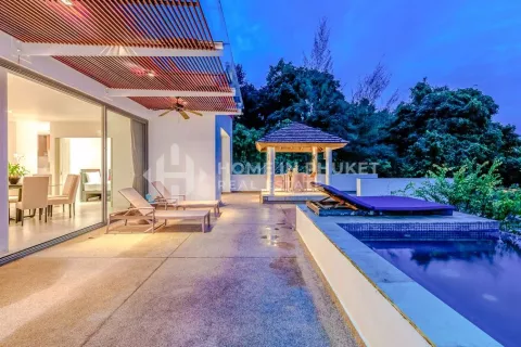 Condominio de 3 dormitorios en Phuket, Tailandia № 131143 - foto 14