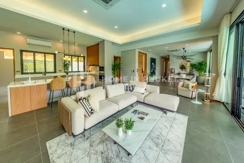Casa de 4 dormitorios en Phuket, Tailandia № 131147 - foto 6