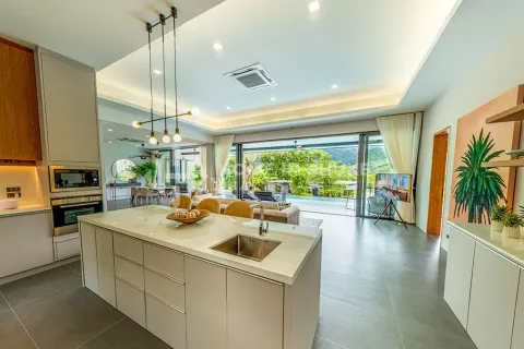 Casa de 4 dormitorios en Phuket, Tailandia № 131147 - foto 9