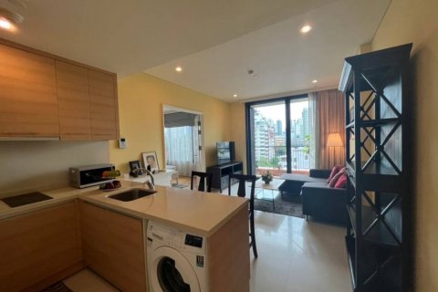 Condominio de 1 dormitorio en Khlong Toei, Bangkok, Tailandia № 132650 - foto 3