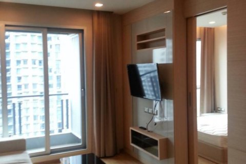 Condominio de 1 dormitorio en Bangkok, Tailandia № 132651 - foto 2